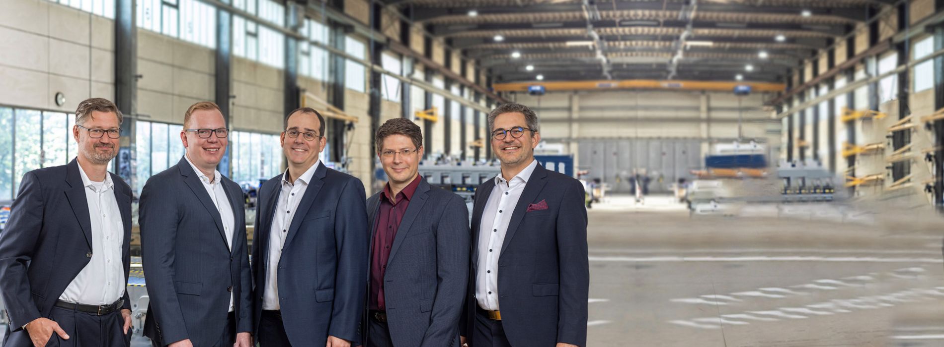 Dücker Management in einer der Fertigungshallen am Hauptsitz in Langenfeld